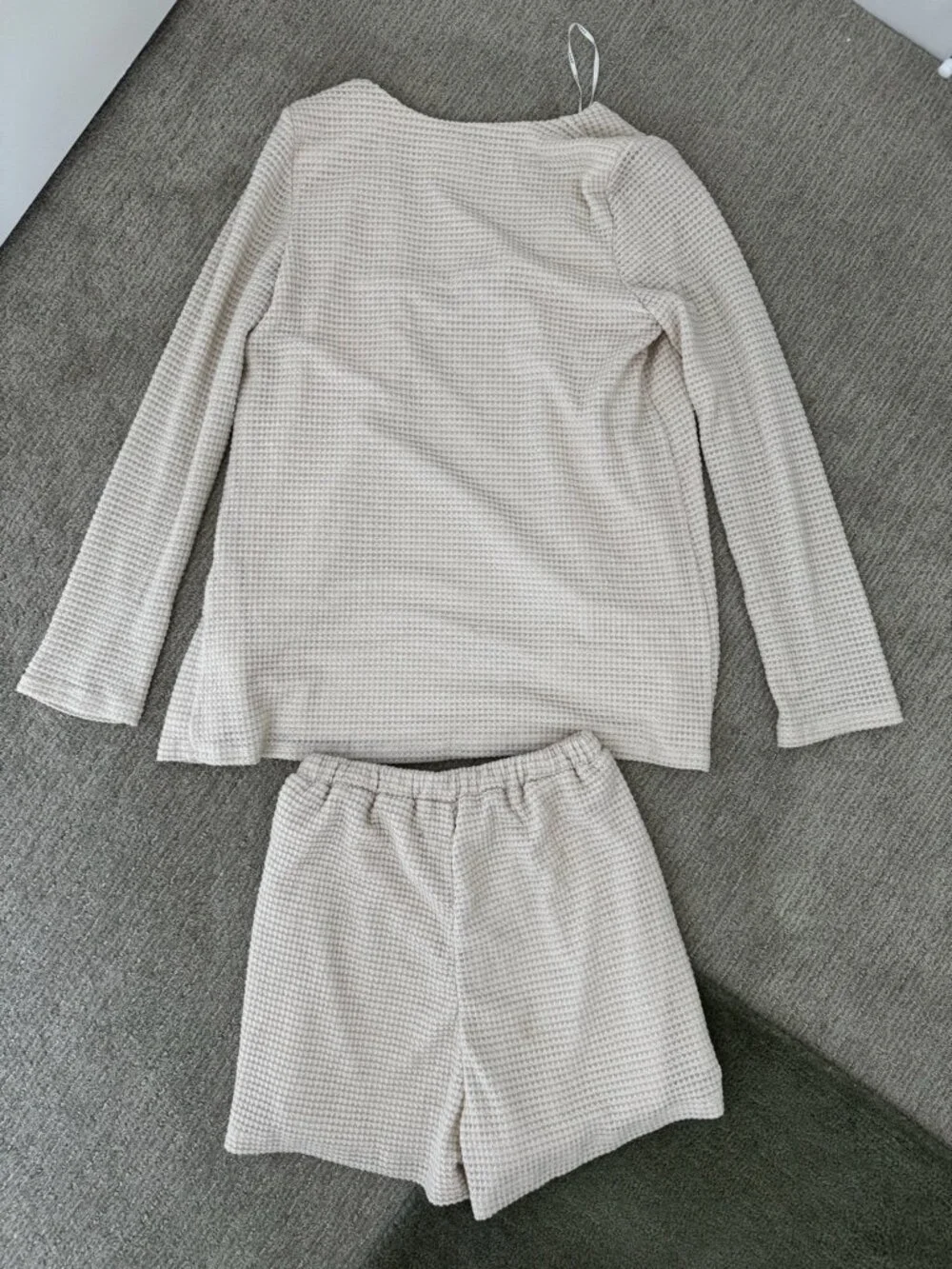 Sabo Beige Waffle Knit Matching Top and Shorts Set - Small - Picture 4 of 7